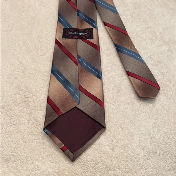 Buckingham Men’s Striped Dress Tie - Picture 2 of 3